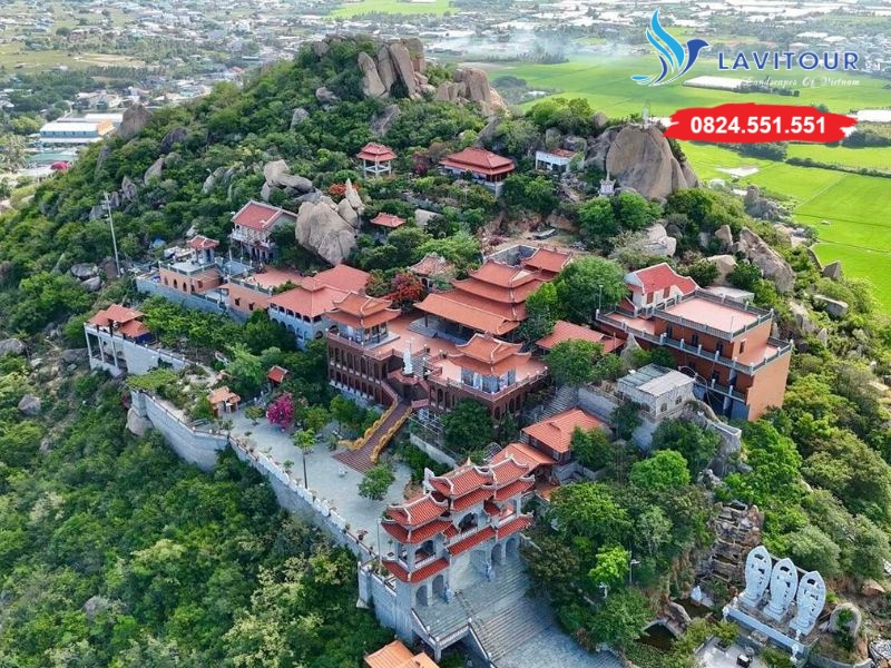 Tour Du Lịch Ninh Chữ – Vĩnh Hy – Bình Hưng 3N3Đ Từ Sài Gòn 12 Trùng Sơn Cổ Tự