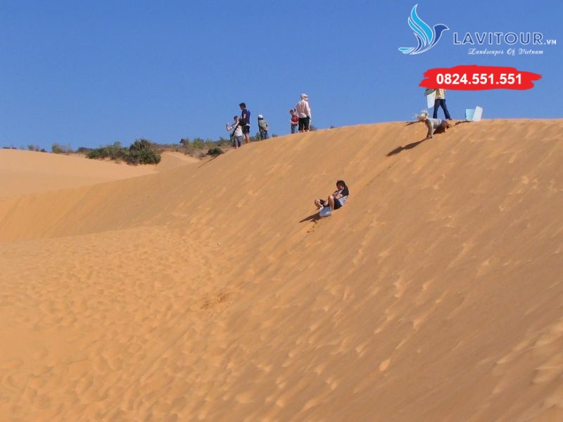 Tour Mũi Né – Bàu Trắng – The Silk Road 3N2Đ (Có Gala Dinner) 9 Đồi Cát Bay